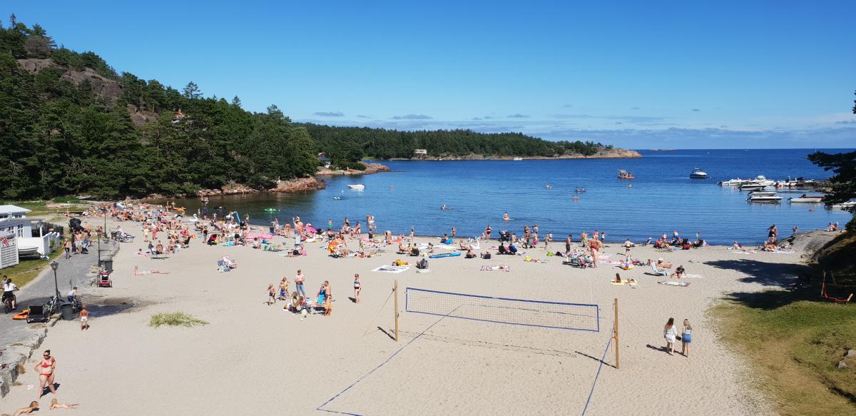 Strand på Moysand familiecamping i Grimstad