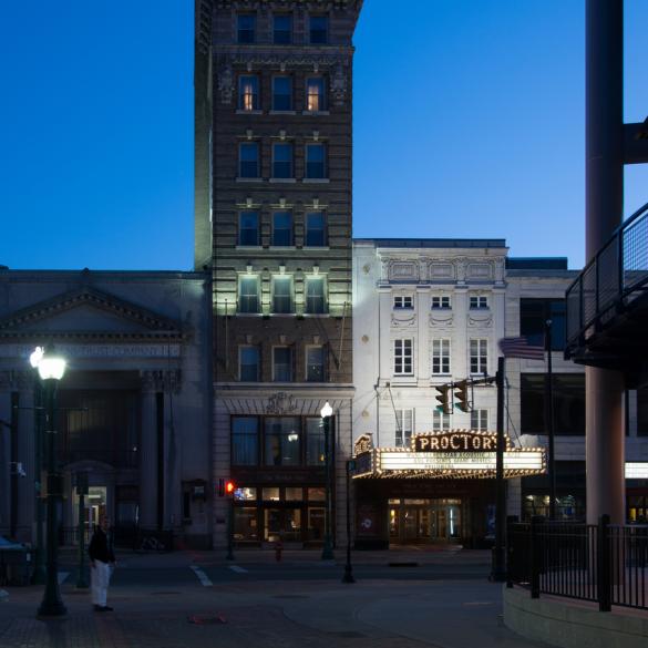 Johnny's | Schenectady, NY 12305