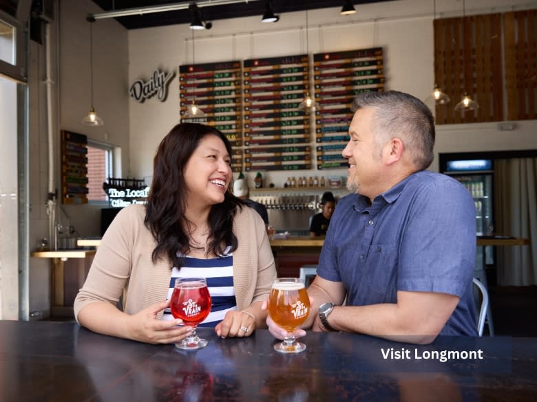 Couple enjoying cider at St. Vrain Cidery