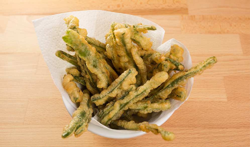 Sand-Spring-Battered-Green-Bean-Fries-istock-Thanksgiving