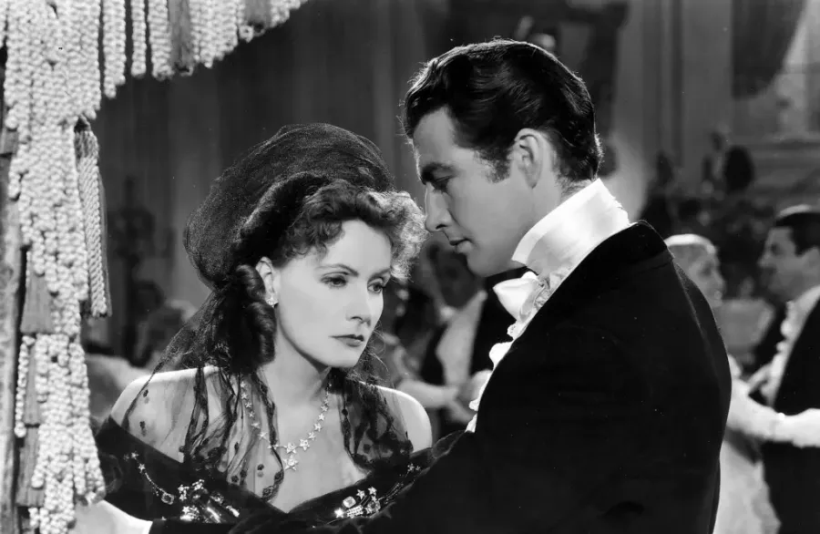 Greta Garbo in Camille1936