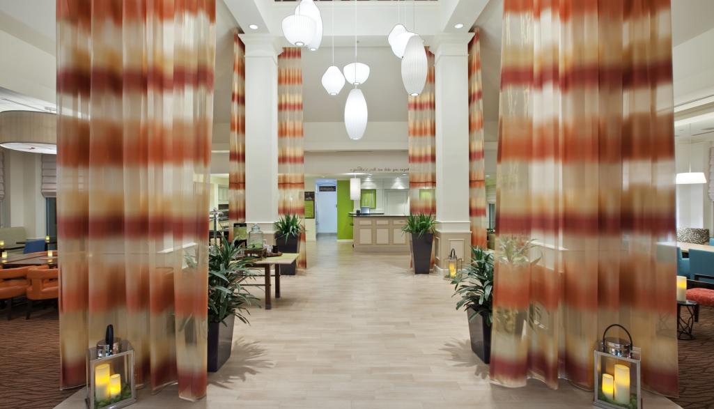 Hilton Garden Inn Lobby.jpg