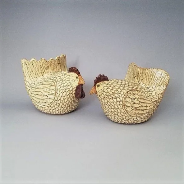 Pottery chickens