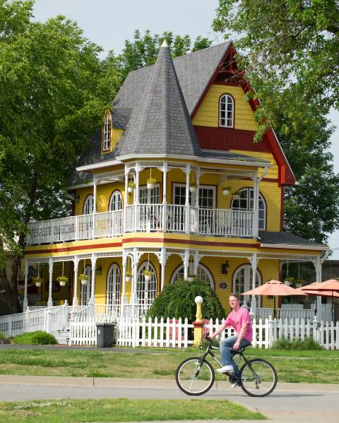 Widow's Walk Bike