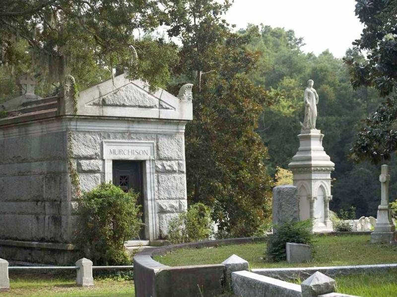 Murchison Tomb at Oakdale Cemetery in Wilmington, NC.