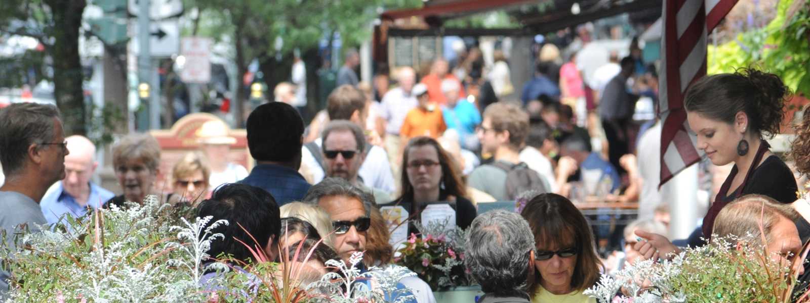 Breakfast And Lunch Restaurants In Saratoga