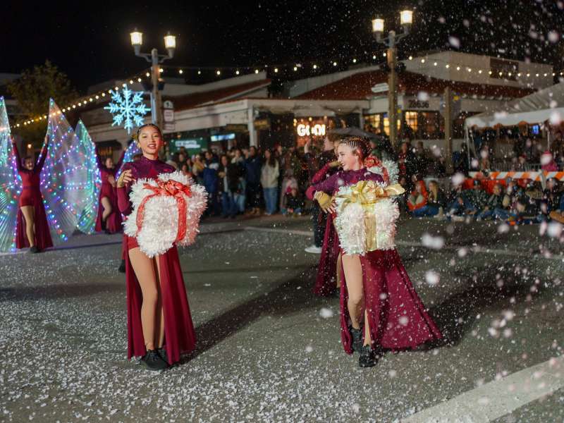 Santa's Electric Parade in Old Town Temecula for Chilled holiday season
