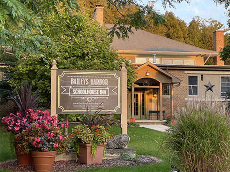 Baileys Harbor Schoolhouse Inn