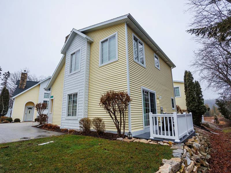 Find Lodging in Door County Birch Grove Cottage