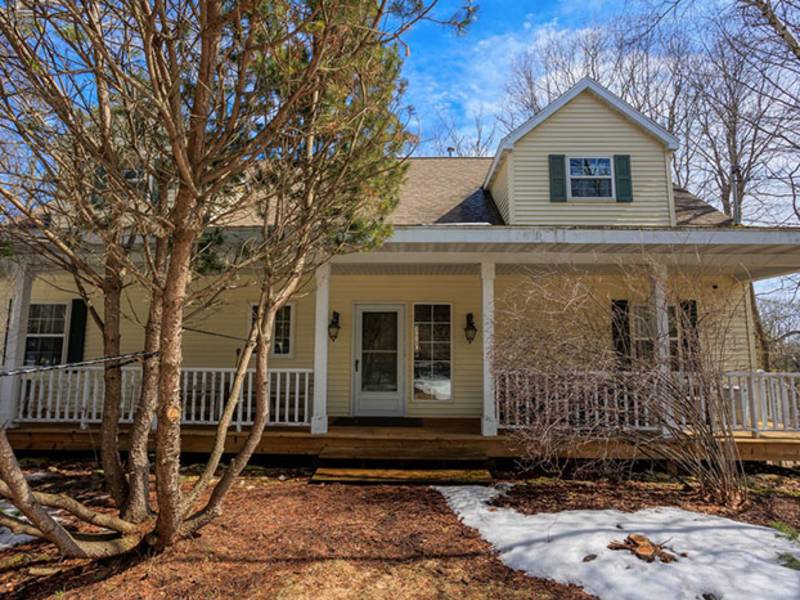 Find Lodging in Door County Cat Nap Acres