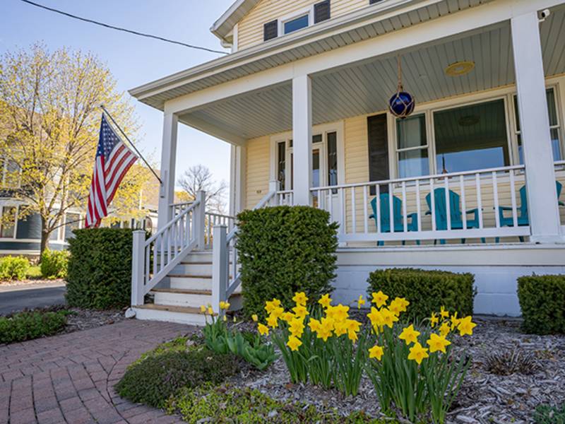 Find Lodging in Door County Door County Bay View Guest House