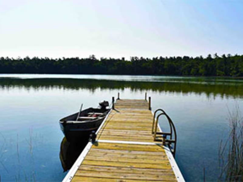 Resorts & Condos Europe Lake Lodge