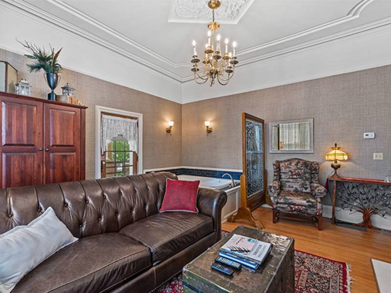 Hotels, Motels, & Inns Foxglove Inn Bed & Breakfast