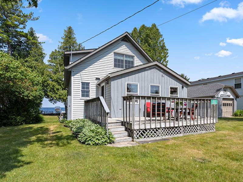 Find Lodging in Door County Heidaway Cottage
