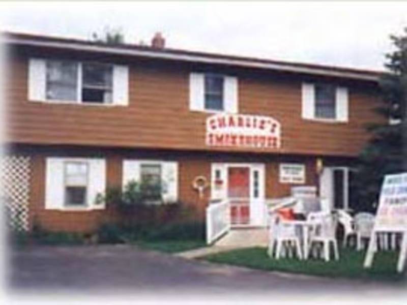 Charlie’s Smokehouse