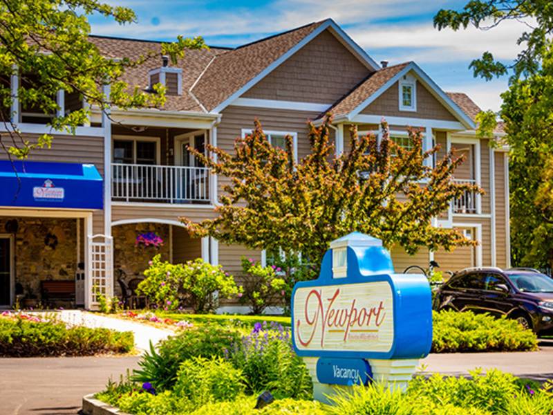 Business Directory Newport Resort