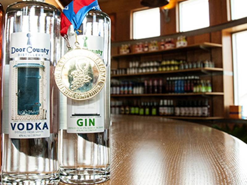 Wine & Wineries Door County Distillery