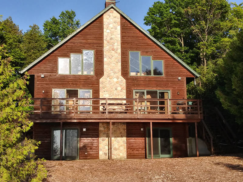 Log Cabins Brussels Beach House