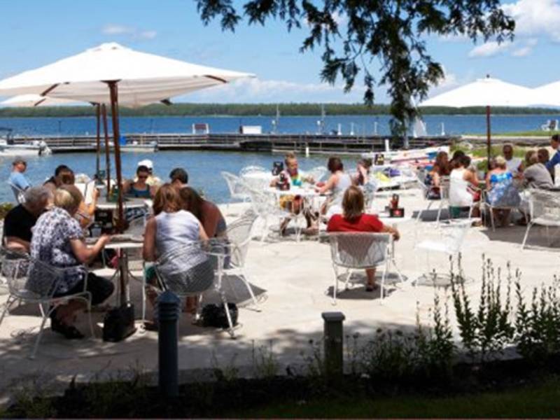 Top Deck Restaurant and Bar
