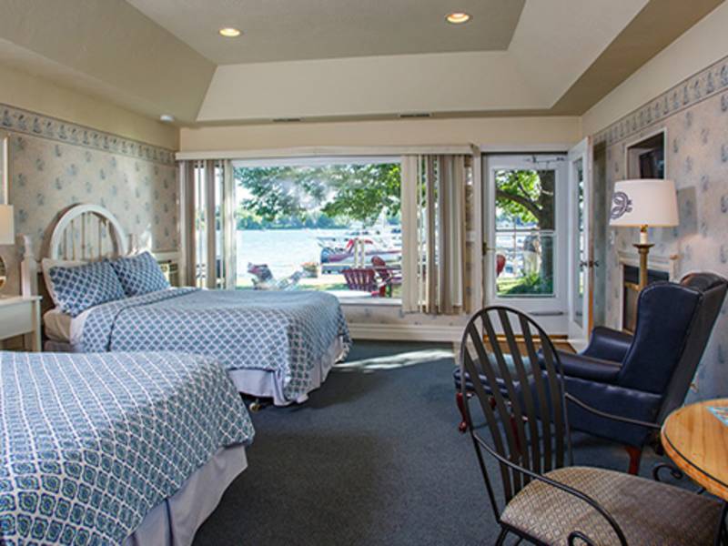 Hotels, Motels, & Inns Snug Harbor Inn, Cottages & Marina