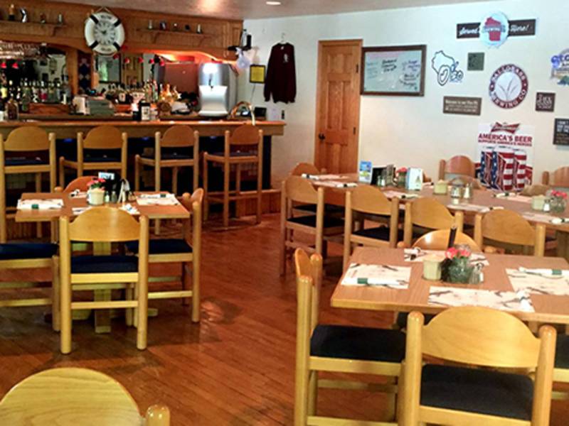Samuelson’s Creek Pub & Grill