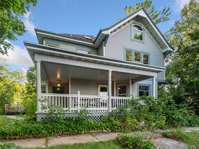 Find Lodging in Door County The Prospect House