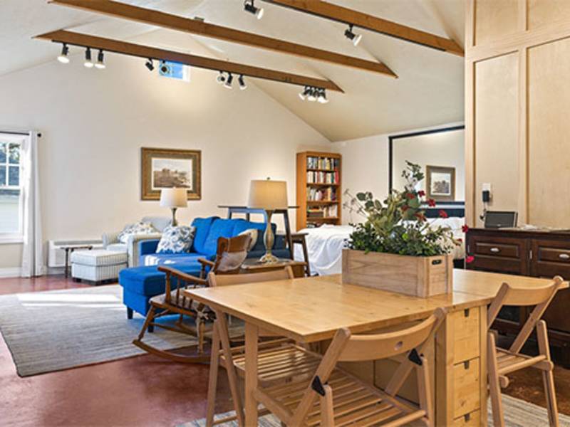 Find Lodging in Door County Big and Easy House, The