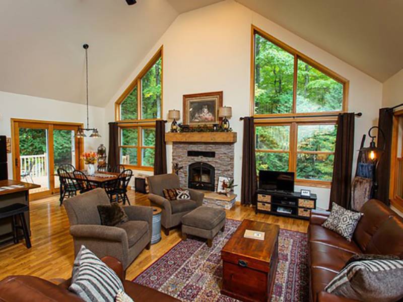Find Lodging in Door County Three Little Birds Cottage