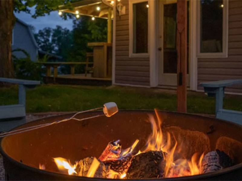 Wheelchair-Accessible Lodging Wisco Hosts