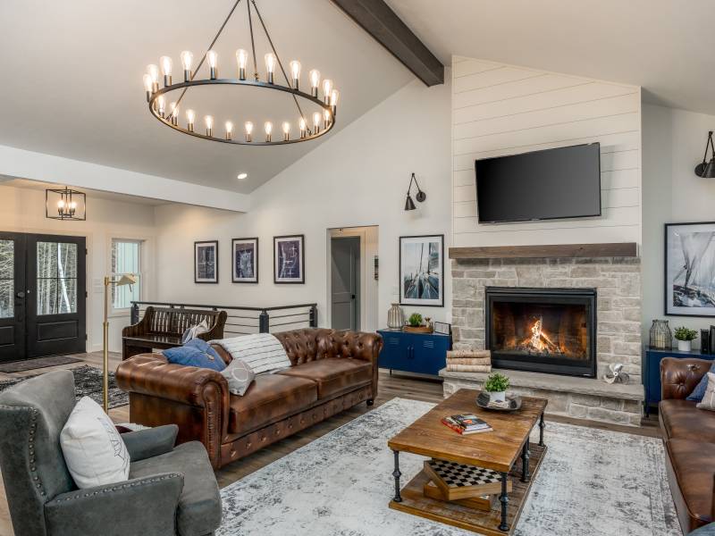 Find Lodging in Door County Ephraim House, The
