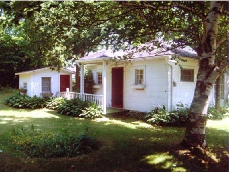 Find Lodging in Door County Brodd’s Little Cottage, The