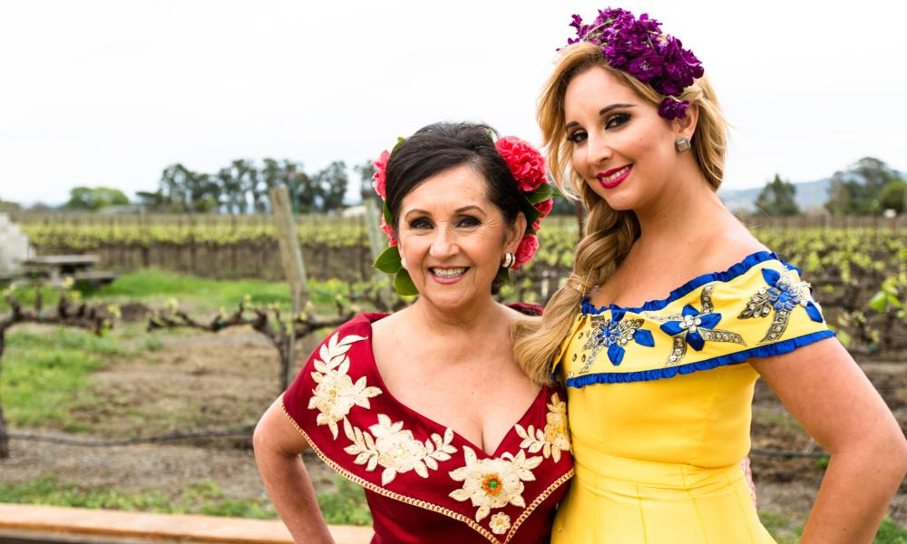 Amelia and Dalia Ceja