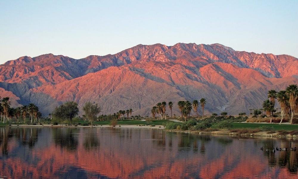 escena view of the san jacinto mountains