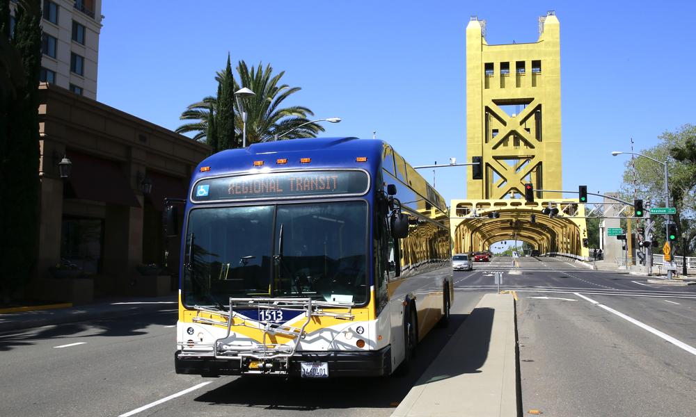 sacramento tour bus