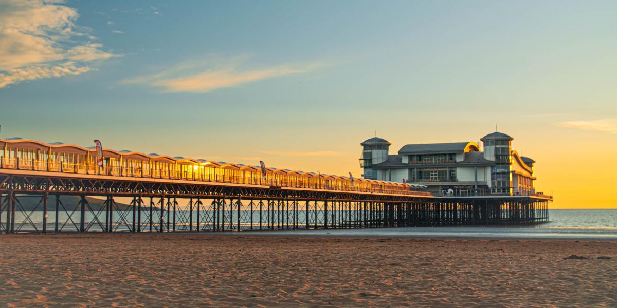 Weston-super-Mare beach and Grand Pier - credit Visit West