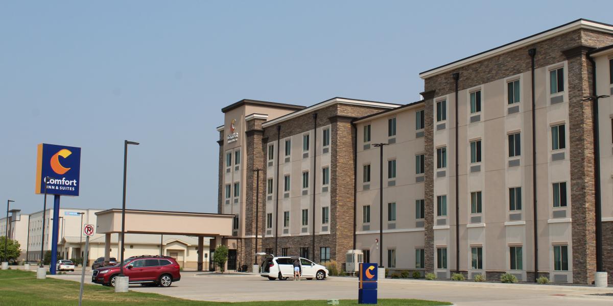 Comfort Inn & Suites
