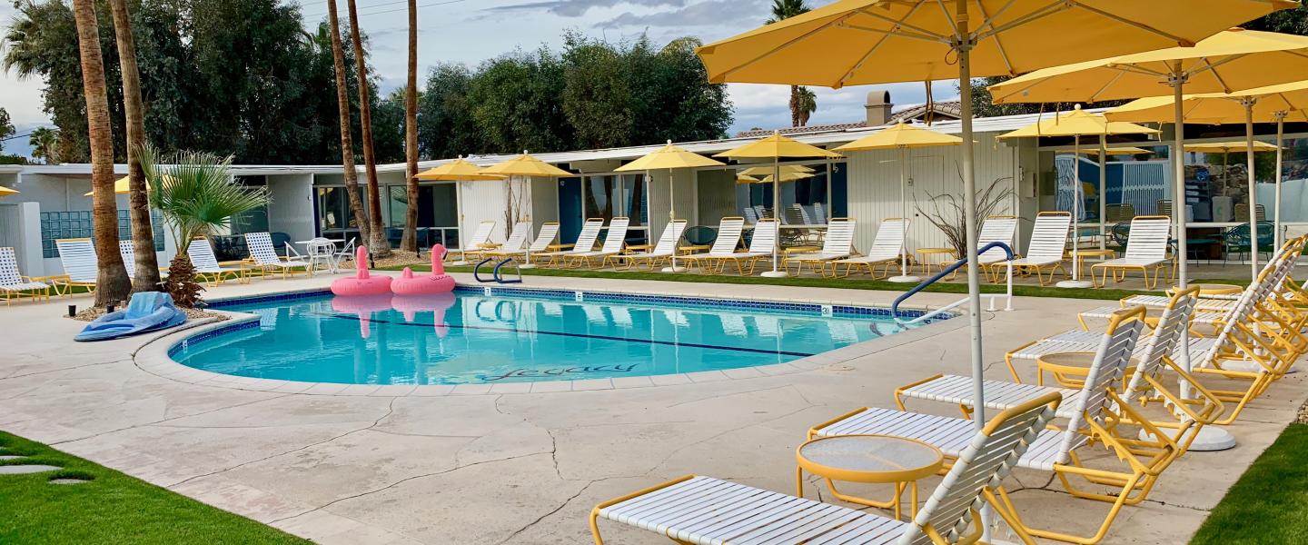 Sleek Stays Midcentury Modern Hotels In Greater Palm Springs