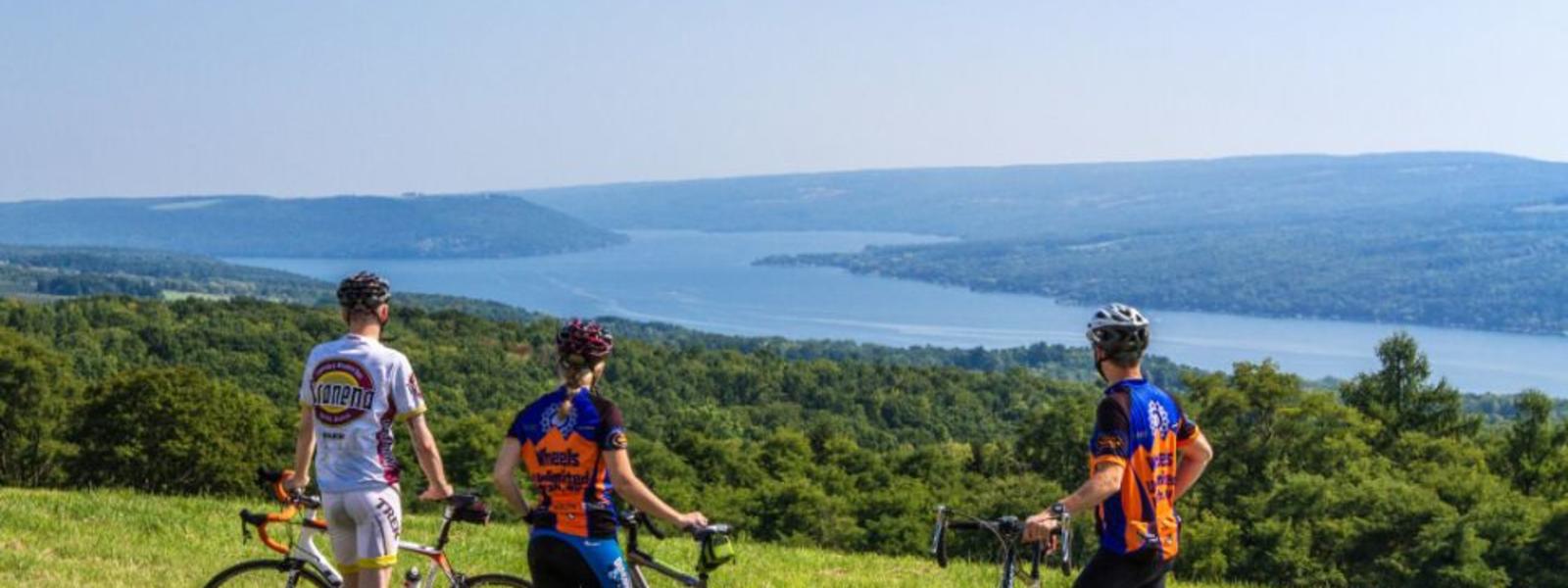 Keuka Lake Boat Rentals Branchport / Boat On Keuka Lake With These