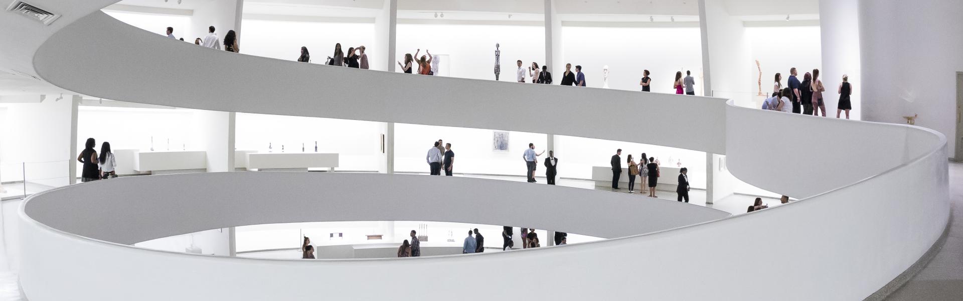 guggenheim, interior