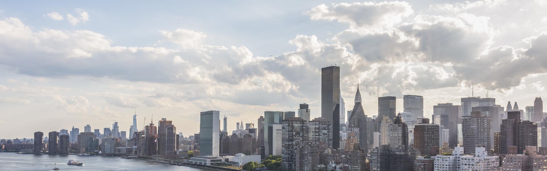 Roosvelt-Island-Views-Manhattan-NYC-Julienne-Schaer_12