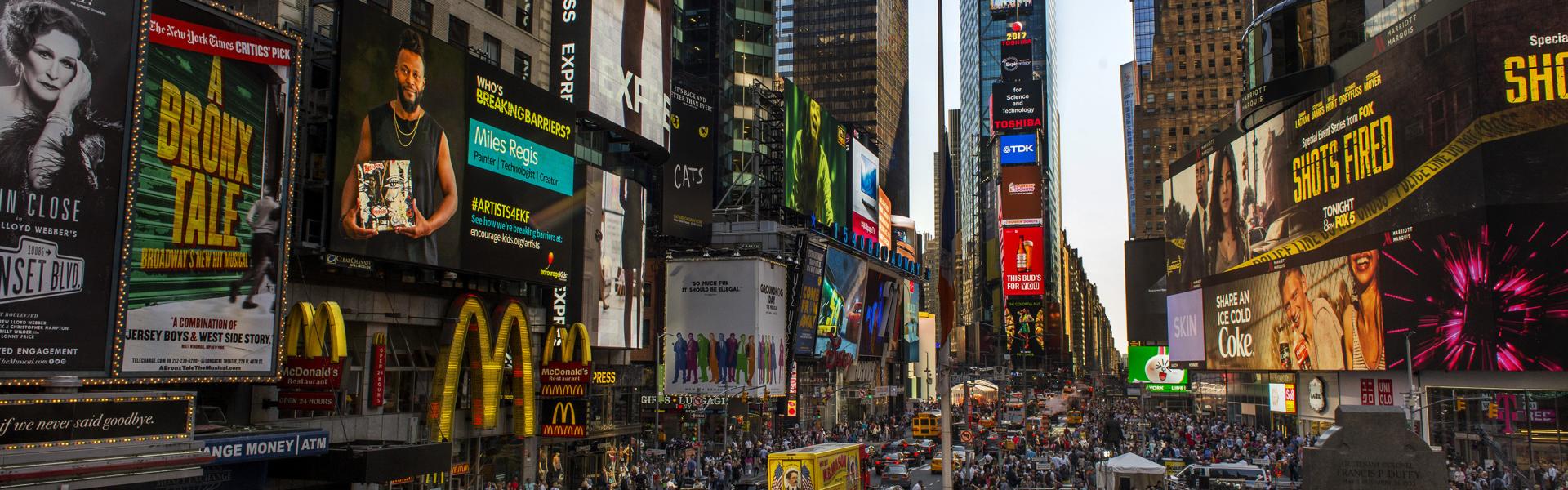 Times-Square_Manhattan-NYC-Brittany-Petronella_0069