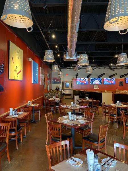 Annapolis Smokehouse and Tavern interior shot