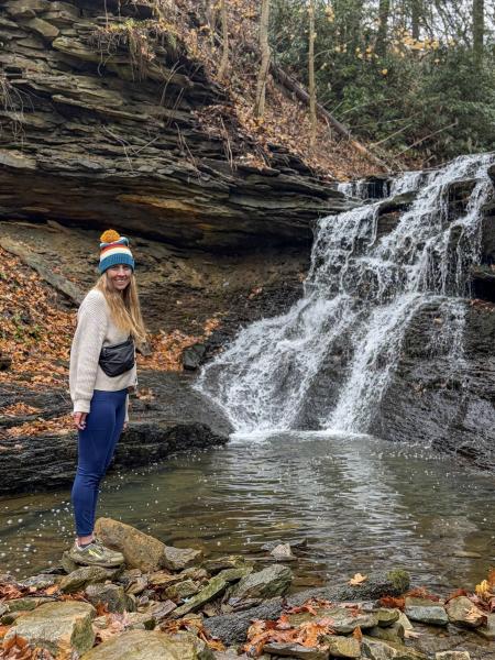 Kim Hiked It Content Creator