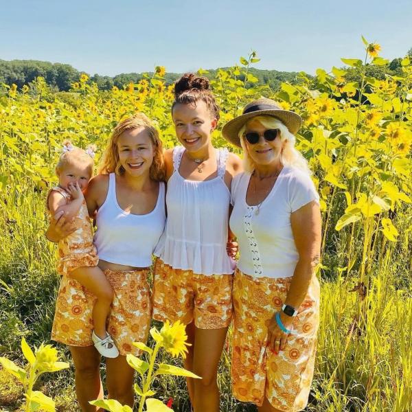 Clarksville Sunflower Market Family
