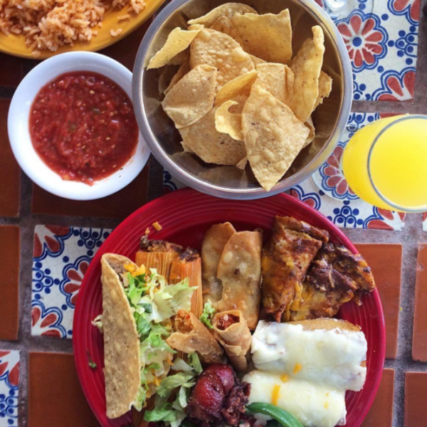 A combo plate with chips and salsa on the side from Mattito's in Irving, TX