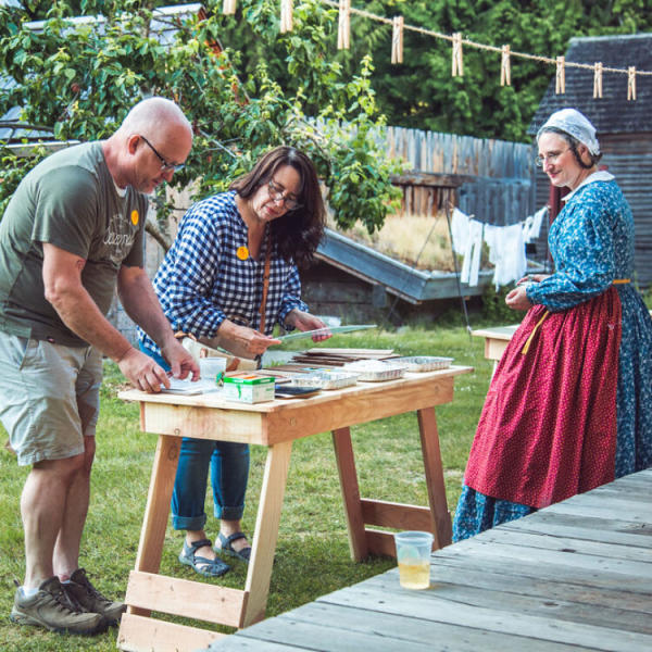 homespun happy hour