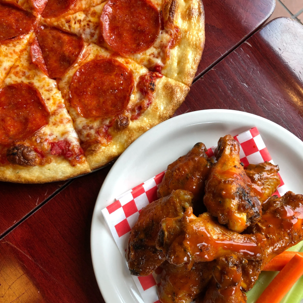 hanks pizza and beer chicken wings