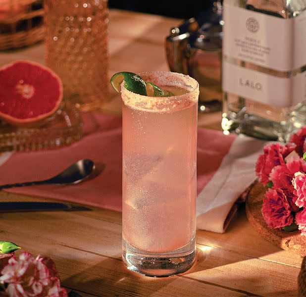 Lalo’s “Kiss Me” Paloma