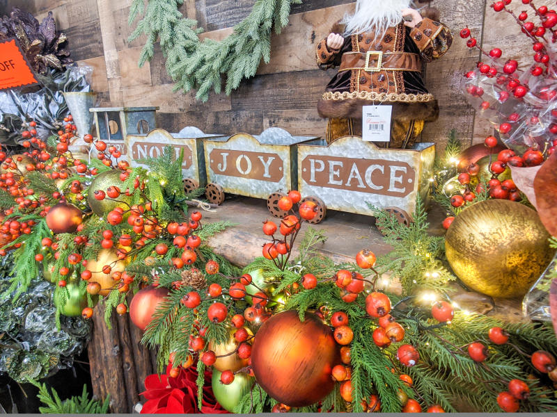 Decorator's Warehouse Noel Joy Peace