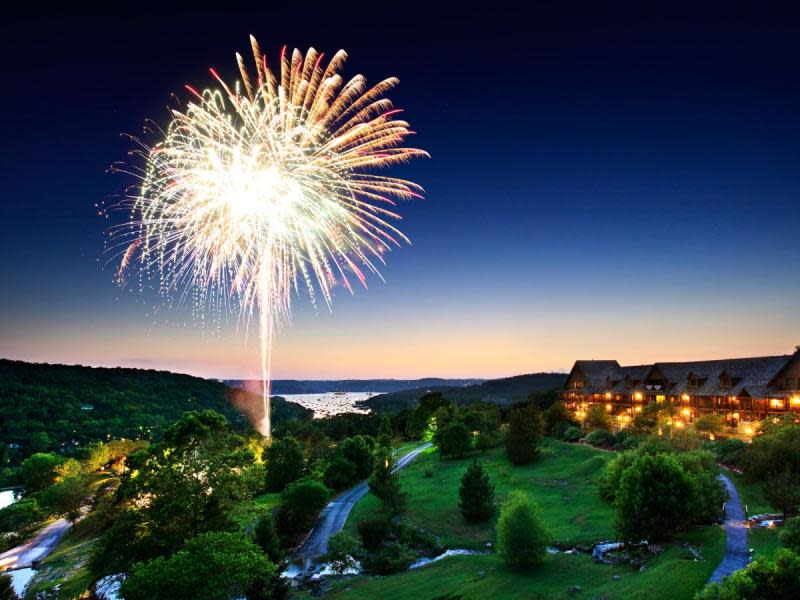 Big Cedar Lodge Fireworks